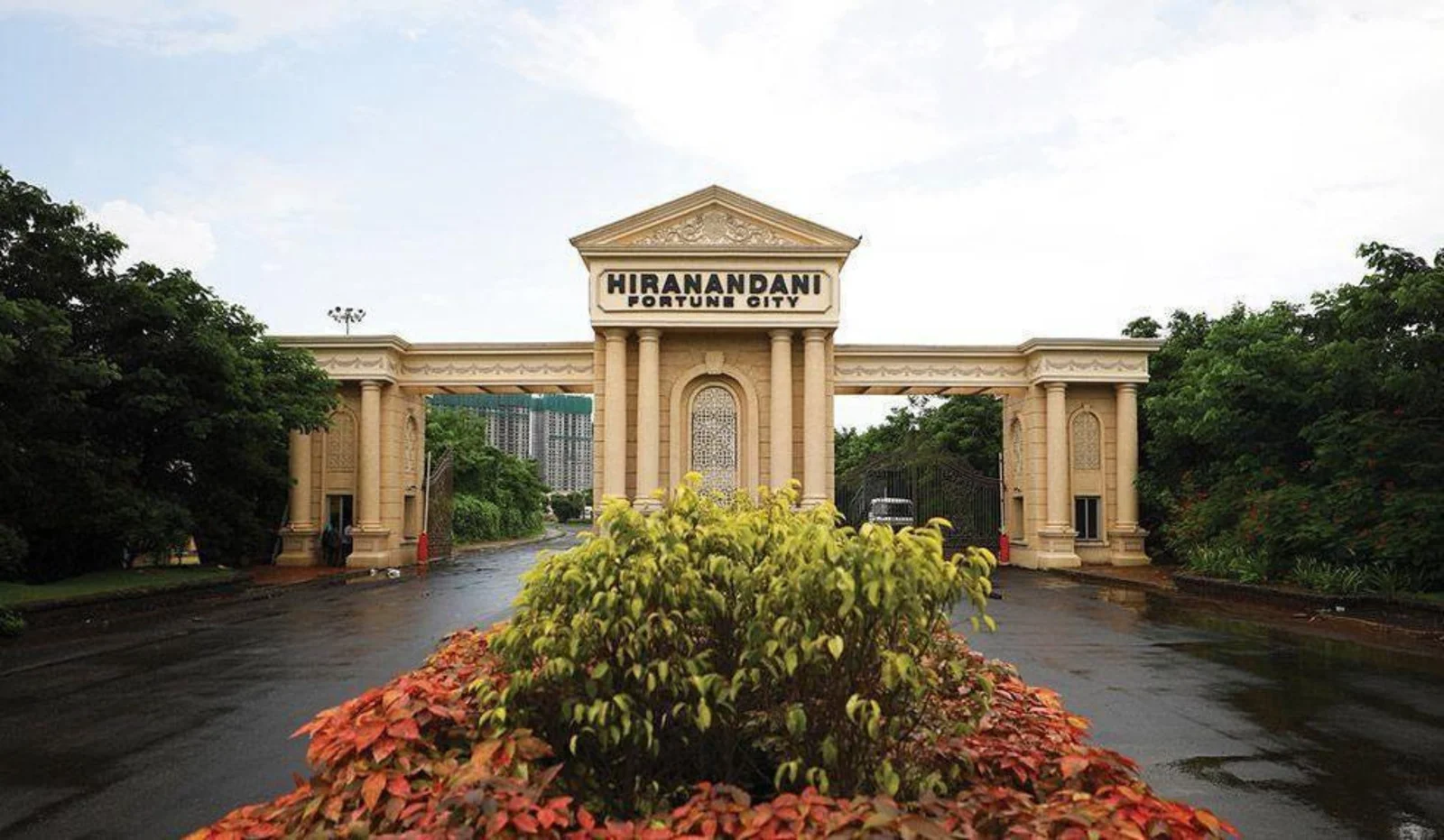 Panoramic view of Hiranandani Fortune City Panvel